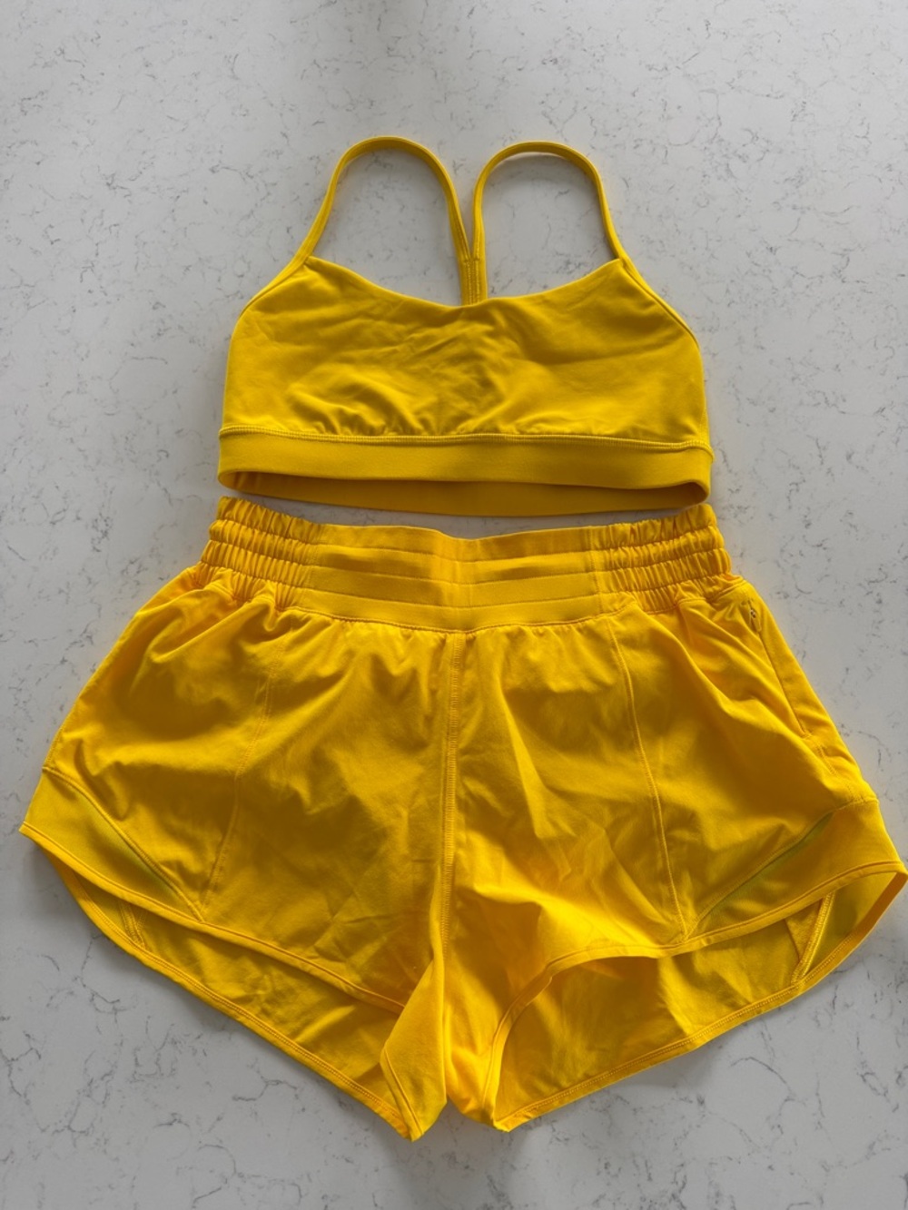 Lululemon Set - Yellow SZ 6/8